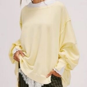 CAMDEN PULLOVER BUTTER YELLOW